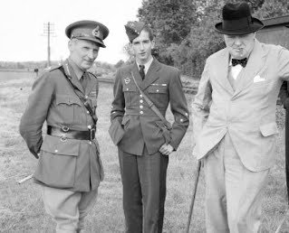 Montgomery, Kong Peter II af Joguslavien og Churchill juli 1941 (Kilde Wikemedia)
